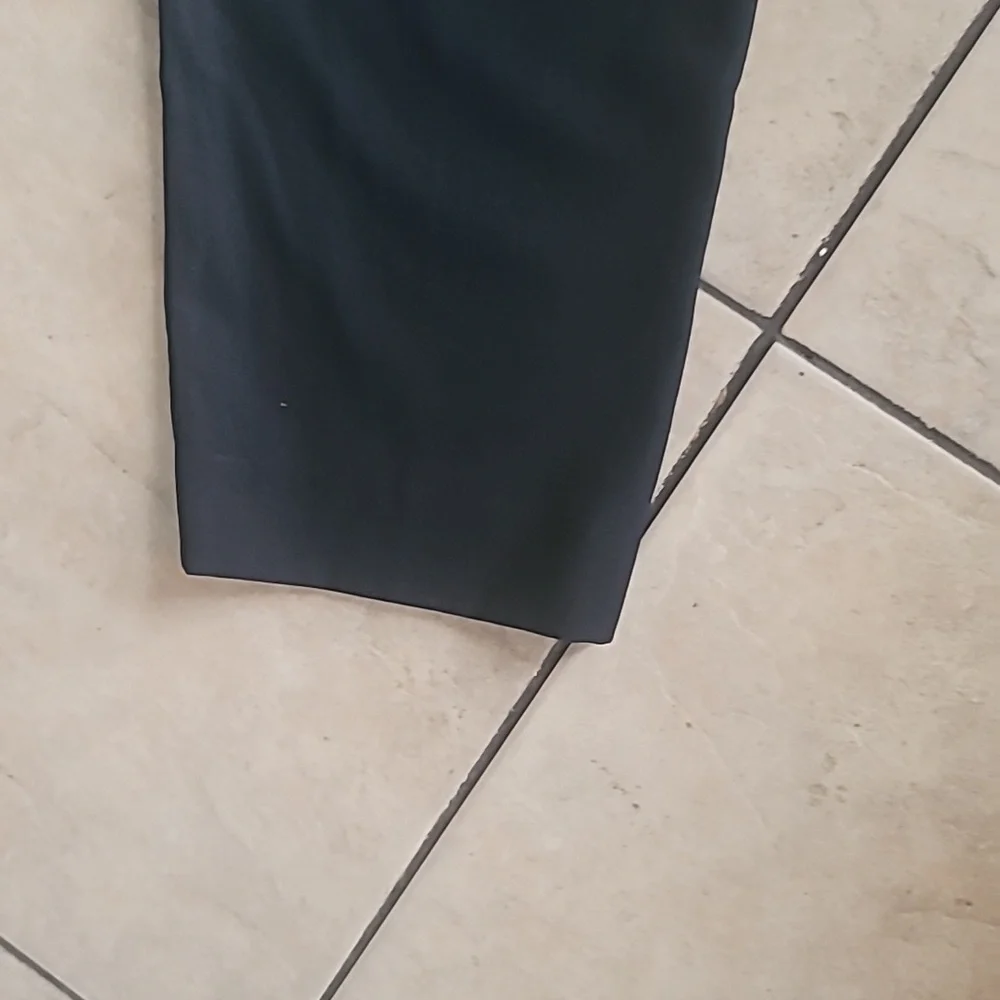 Classiques Entier 100% Wool Front Pleat Dress Black Pants SZ 4